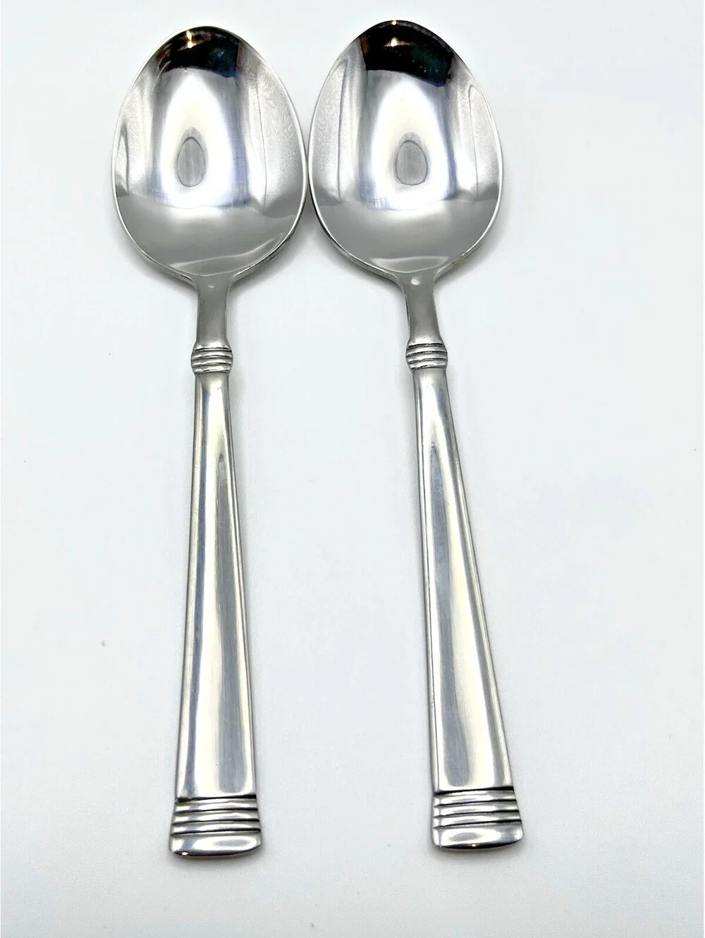 Pfaltzgraff Linear 18/0 Stainless Flatware Silverware 2 pcs Teaspoons 3045.3